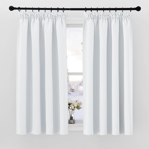 PONY DANCE Thermovorhang gegen Hitze Übergardinen Kurz 2er Set H 145 x B 140 cm Verdunklungsgardine mit Kräuselband für Schienen Gardinen und Vorhang Blickdicht, Grau-weiß