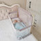 Next To Me 3-in-1-Babybett, Stubenwagen und faltbares Bett mit stabilem Rahmen aus Aluminiumlegierung, atmungsaktives Netzfenster, waschbarer Innenbezug, Co-Sleeper In-Bed Design – neben mir Krippe