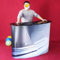 Messe Theke Empfangstheke Klappbarer Messe-Podiumtisch in Schwarz, Aufklappbarer Rednertresentisch für Promotion-Empfang, Messebereich, Einzelhandelsgeschäft, Ausstellungsständer, Veranstaltungstisch