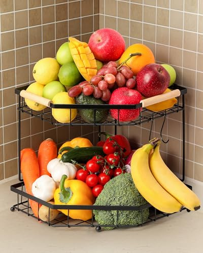 Snuvid Cesta de frutas esquinera de 2 niveles para encimera de cocina con ganchos de plátano, cuenco de frutas desmontable con mango de madera, estante de esquina de metal para almacenamiento de