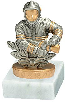 RaRu Feuerwehr-Pokal mit Wunschgravur und Resin-Klebefigur