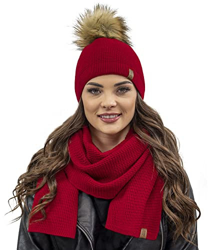 VIVISENCE Elegantes Damen Winter Set Aus Mütze Und Schal Mit Bommel Aus Warmem Garn Antistatische Eigenschaften Perfekte Passform Für Elegante Und Sportliche Outfits, Rot,Einheitsgröße