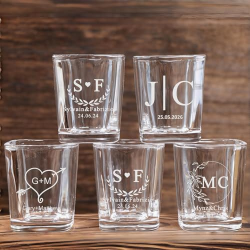 BBGDP 2 Vasos De Chupito Personalizados Con Nombres Grabados Y Fecha De Boda, Recuerdos De Boda Personalizado For Invitados, Mini Vasos De Whisky, Recuerdos De Fiesta