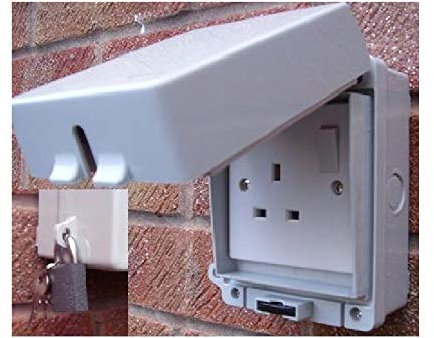 K M Electronics® OUTDOOR GARDEN 1 GANG DOUBLE 13 AMP SWITCHED SOCKET IP65 LOCKABLE WITH PADLOCK