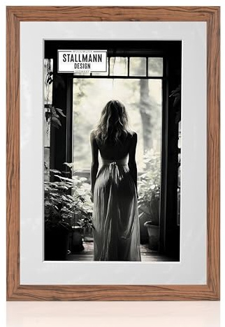 Stallmann Design Bilderrahmen mit Passepartout 40x60 cm (Bild 30x45) | Farbe: Nussbaum | 30 mm starke Rahmenleiste