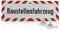 Betriebsausstattung24 Hinweisschild „Baustellenfahrzeug“ - Hart-PVC mit 2 Saugnäpfen Größe (BxH): 29,7 x 10,5 cm - Baustellenfahrzeug - Autoschild - Hinweisschild Kraftfahrzeuge - KFZ