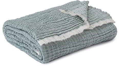 URBANARA Kinderdecke Coco 130x170cm, 100% weiche Bio-Baumwolle, GOTS-Zertifiziert, Stonewashed-Effekt & feinen Fransen, gewebt, schadstofffrei - Grüngrau & Helles Grüngrau