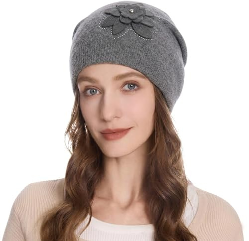ZLYC Damen Strickmütze Doppellagig mit Blumenmuster Skull Cap