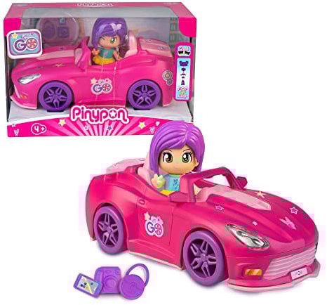 Pinypon - Let's Go! Pinkfarbenes Auto, mit Kofferraum zum Verstauen der 3 kleinen Zubehörteile, und Minifigur Einer Pop&Swap-Puppe, für Jungen und Mädchen ab 3 Jahren, Famosa (PNY37100)