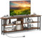 GIANTEX TV-Eckschrank mit Ladestation, TV-Möbel zum Aufhängen, 3 Ebenen mit 3 offenen Regalen, TV-Schrank bis zu 65 Zoll, 140 x 39 x 48 cm (rustikales Braun)