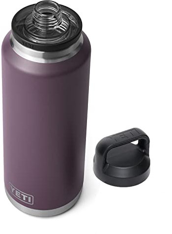 YETI Rambler 1,3 l Flasche, vakuumisoliert, Edelstahl mit Trinkverschluss, Nordic Purple
