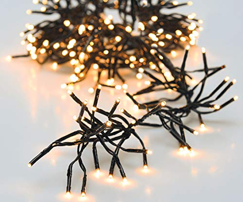 Spetebo LED Weihnachtsbaum Lichterkette warmweiß mit Timer - Länge 5,5 m / 768 LED - Büschel Lichterkette mit Speicherchip und 8 Funktionen - für den Innen- und Außenbereich