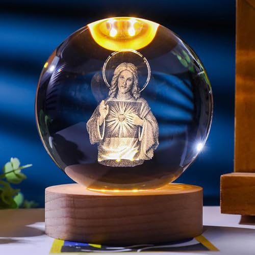 GZWY 3D Kristallkugel Nachtlicht, 8cm Weihnachtsdeko LED Glaskugel Lampe mit Jesus Kreuz Statue Holzsockel, Warmweiß USB Leuchtende Glaskugel Geschenke für Weihnachten Valentinstag Geburtstag (B)