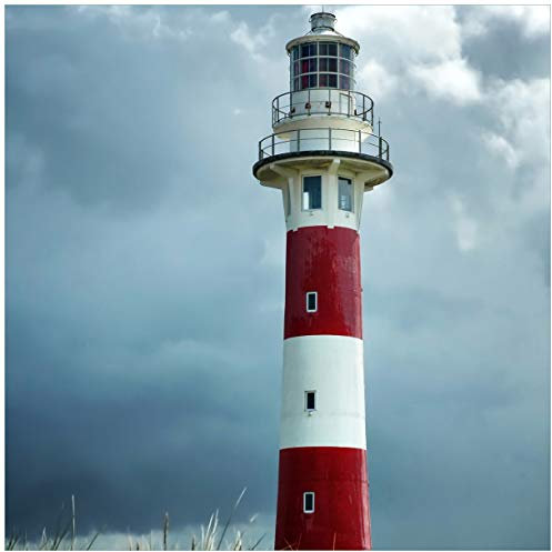 Wallario Glasbild Leuchtturm am Strand - 50 x 50 cm Wandbilder Glas in Premium-Qualität: Brillante Farben, freischwebende Optik