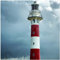 Wallario Glasbild Leuchtturm am Strand - 50 x 50 cm Wandbilder Glas in Premium-Qualität: Brillante Farben, freischwebende Optik