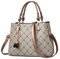 FORRICA Handtaschen Damen Exquisiter Anhänger Umhängetasche Elegant Ahornblatt Henkeltasche Frauen Shopper Tasche PU Leder Schultertasche Bronze Griff D