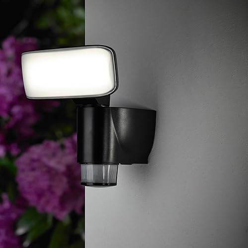 MeLiTec LED Außenwandleuchte mit Bewegungsmelder, automatisch schwenkbar, Nachverfolgungsfunktion, Dämmerungssensor, Außenwandlampe für Garten Hof Einfahrt Eingang, 4 Modi, IP44, neutralweiß 4000K