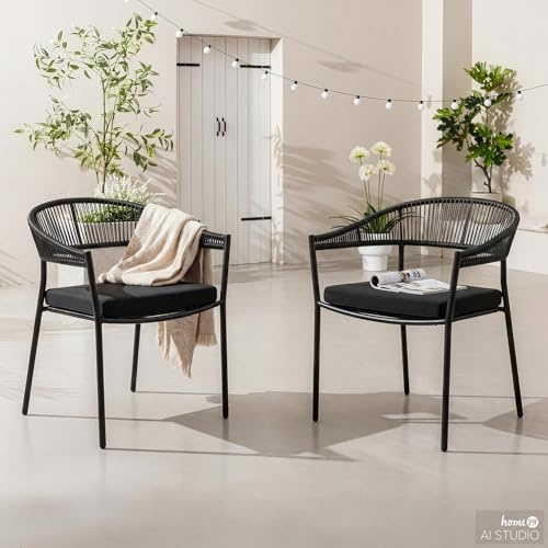 home24 Stapelstuhl 2er-Set Schwarz mit Polyrattan-Geflecht, Verzinkter Stahl & Polyester-Bezug, Platzsparende Sitzgelegenheit für den Außenbereich