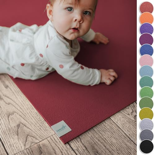 Sanosoft® Krabbelmatte Made in Germany, Öko-Tex Anti-Rutsch Krabbelunterlage größte Auswahl an Farben und Größen- 180cm X 200cm Rot