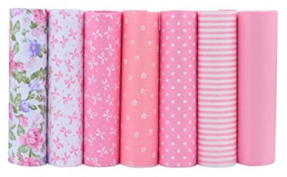 Lot de 7 tissus Fat Quarters 100% coton rose Lulizzie (40 x 50 cm) pour quilting, scrapbooking, loisirs créatifs, projets de bricolage, collages avec petits pois éparpillés et motifs floraux