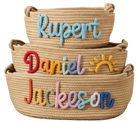 REQTYUI Cesta personalizada con nombre para bebé, organizador de cuerda de algodón bordado, organizador de pañales y almacenamiento de guardería para recién nacidos, niños pequeños, baby shower