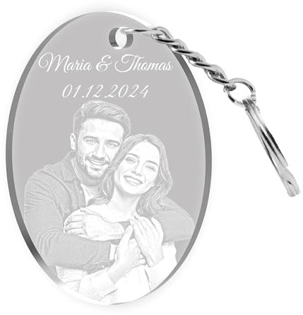 MyPrezzie Foto Schlüsselanhänger personalisiert mit Gravur aus Acrylglas - Oval - Partner Liebesgeschenk - Fotogeschenk für Freundin, Freund, Mama, Papa - Geschenk für Geburtstag, Jahrestag