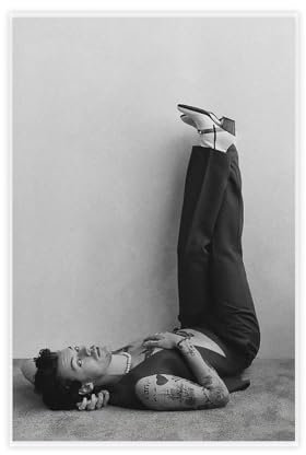 Harry Styles 1 Poster Leinwand Poster Wandkunst Dekor Druck Bild Gemälde für Wohnzimmer Schlafzimmer Dekoration ungerahmt 30 x 45 cm