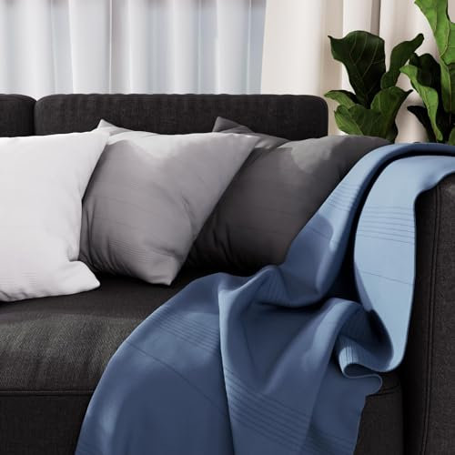 Soleil d'ocre Adele Plaid, geworfen von Sessel, Polycoton, Blau, 140 x 200 cm