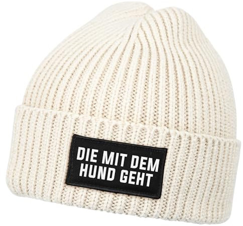 MoonWorks® Damen Beanie mit Patch Strickmütze mit Spruch Die mit dem Hund geht Aufdruck Lustig Damenmütze Beige Unisize