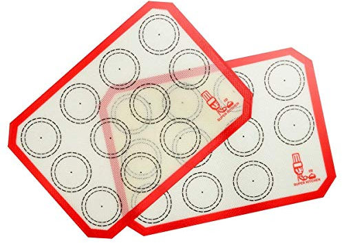 SUPER KITCHEN Backmatte aus Silikon für Macarons Keks - 2-Stück Set, Backunterlage Silikonmatte Backfolie Backpapier Backzubehör, Antihaft Matte für Makronen, Brot, Pizza, 30 x 21 cm, Tischset (Rot)