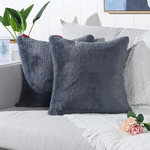 Mandioo 2er Set 45x45 cm Grau Faux Fur Flauschigen Kissenbezüge Moderne Künstlich Pelz Kissenhüllen Dekorative Sofakissen Dekokissen Weicher Zierkissenbezug für Wohnzimmer Sofa Schlafzimmer