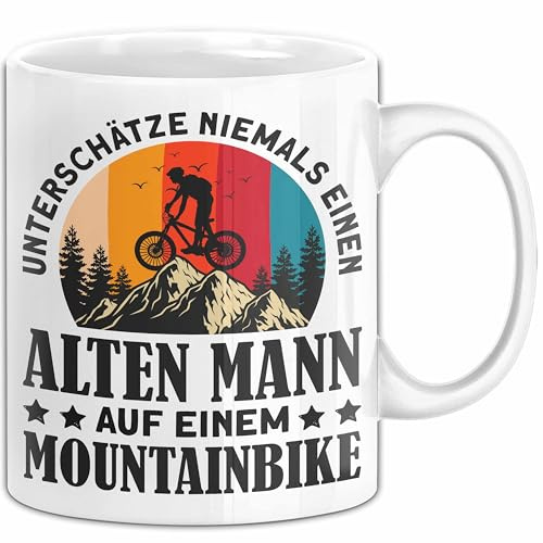 Mtb Mountainbilker Geschenk Tasse Unterschätze Niemals Einen Alten Mann Mit Einem Mountainbike (Weiß)