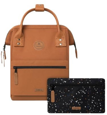 CABAIA - Sac à Dos Adventurer Turin - Mini 10L - Déperlant - Compartiment Ordinateur Portable 10,5 - 2 Poches - Certifié Vegan - Sac Voyage, Affaires, École pour Homme et Femme - Marron