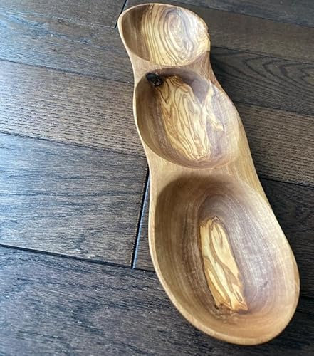 Vassoio snack in legno di ulivo
