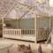 Crazy Pine Hausbett 100x190 cm – Kinderbett aus Naturholz mit Rausfallschutz – Montessori Bodenbett mit Höhenverstellbaren Beinen und Abnehmbarer Barriere - Crazy House