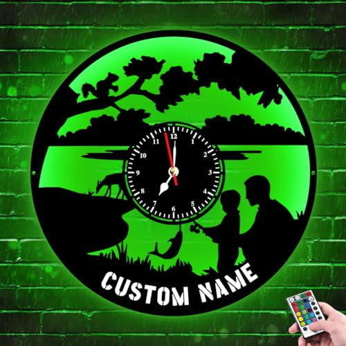 LED-Wanduhr, personalisierbar, mit individuellem Namen, beleuchtet, LED-Metall-Wanduhr, leise, nicht tickende Uhr für Vater, Angler, Angelbegeisterte, Geschenke, Männerhöhle, Bauernhaus-Dekor (Stil 3)