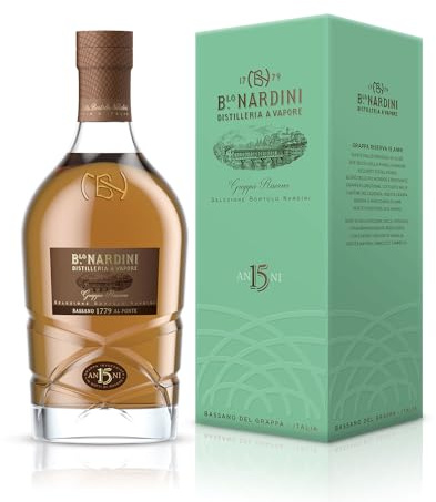 Nardini Reserva 15 Anni mit Geschenkverpackung Grappa (1 x 0.7 l)