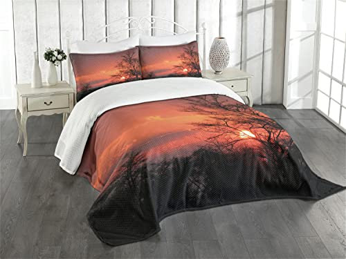 ABAKUHAUS afrikanisch Tagesdecke Set, Sonnenuntergang am Kwando, Set mit Kissenbezügen Ohne verblassen, für Doppelbetten 220 x 220 cm, Orange Schwarz Korallenrot