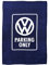 BRISA VW Collection - Weiche Volkswagen Kuschel-Fleece-Schmuse-Decke mit Volkswagen Logo Design (150x200cm/Parking Only/Blau)