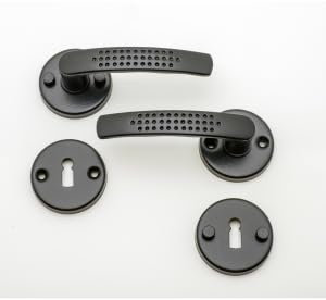 Quincadeco Poignée de porte Elona noir sur rosace ronde trou clé