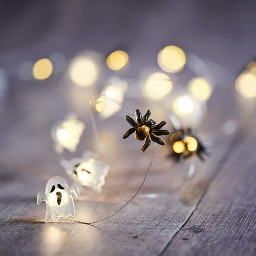Lights4fun 1.9m Halloween Ghost and Spider Micro String Lights with 10 Cool White LED Ghosts and 10 Spiders on Silver Wire, Battery Operated with 6 Hour Timer, Indoor Creepy-Cute Halloween Décor