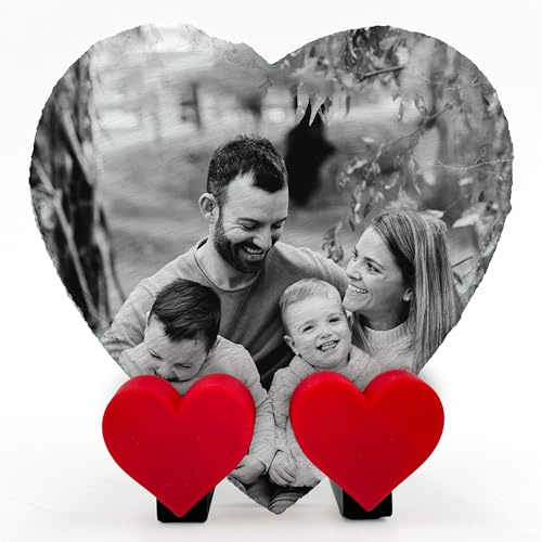 EMIT PRINT Personalisierte Schiefertafel aus natürlichem Herzgestein mit Fototext und herzförmigem Ständer | Individuelles Design | 10x10 cm