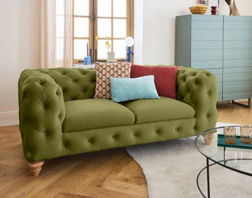 Lisa Design Walter - 2-Sizter Sofa Chesterfield samt - Holzfüße Grün