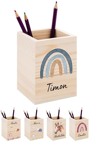 Bärenfreunde® - Personalisierter Stiftehalter Kinder aus Holz - Kreativer und praktischer Schreibtisch-Organizer Kinder mit Namen - Perfektes Einschulung Geschenk und Geburtstag (Regenbogen blau gelb)