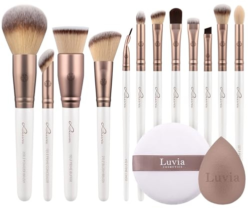 Luvia Ultimate Glam Kit – 14-teiliges veganes Make-up Pinselset mit Blender Sponge & Powder Puff für Foundation, Blush, Highlighter & Eyeshadow