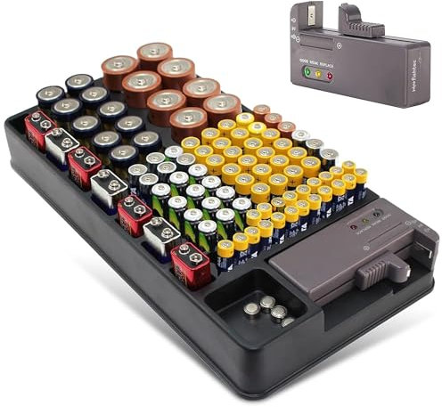 Boîte de Rangement Pour Piles - Capacité 98 Piles AA, AAA, 9V, C, D et Piles Bouton - Organisateur de Piles - Accrochable au Mur ou Tiroir - Avec Testeur de Piles Intégré - 35 x 17 CM - Noir