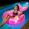 MoKo Schwimmring mit Lichtern für Erwachsene, Aufblasbar Schwimmreifen mit Becherhaltern und Griffen, Schwimmer in Form eines Meerjungfrauenschwanzes mit LED-Beleuchtung, Partydekoration, Rosa