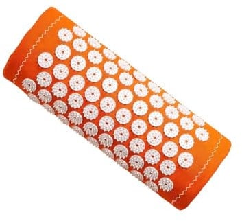 ShaktiMat [Das Original seit 2007] Akupressurkissen zur Entspannung für Schulter, Nacken, Kopf, Ethische Handarbeit, GOTS-zertifizierte Bio-Baumwolle, Orange