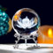 HDCRYSTALGIFTS Fengshui Glaskugel mit versilbertem Blumenständer, 60 mm, Dekoration für Zuhause