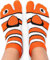 FISHY FEET Socken – Unisex, perfektes Strumpffüller, Wichteln oder weißer Elefant, Geschenk für Teenager, Männer und Frauen, Orange/Abendrot im Zickzackmuster (Sunset Chevron), Einheitsgröße